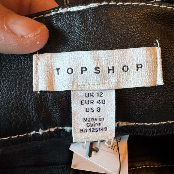 Faux Learher Skirt - Picture 3 of 4